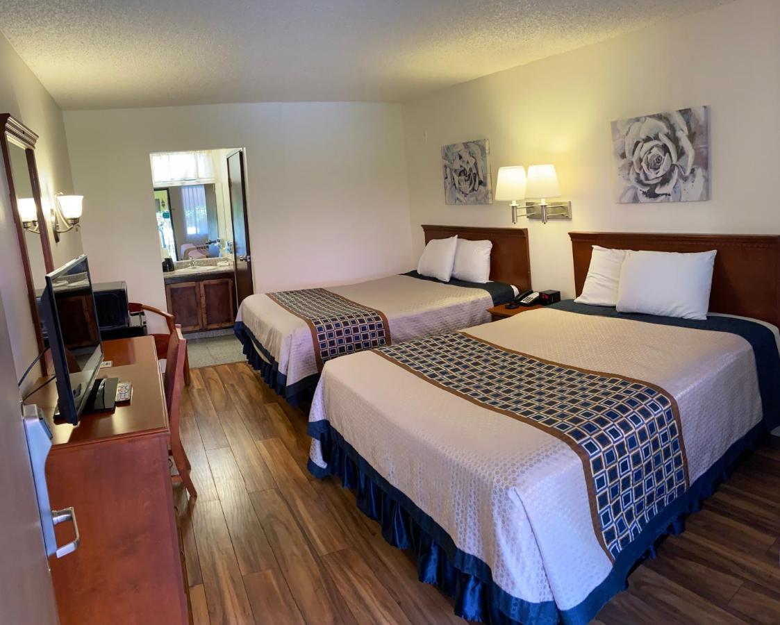 Vantage Point - Woodland Hills Motel 2*